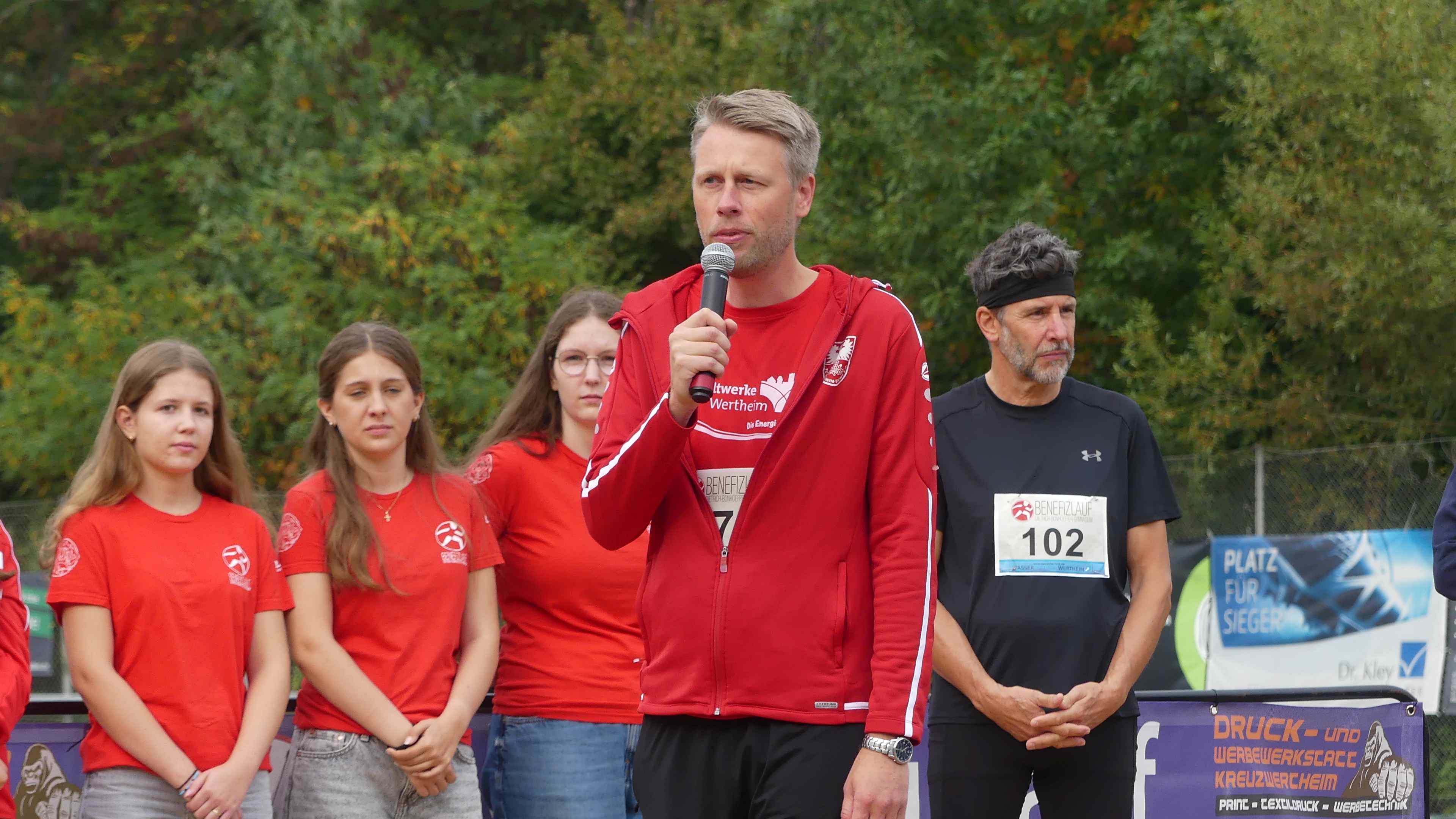 Bild vom 15. Benefizlauf im Jahr 2025. Dies ist das 66. Bild.